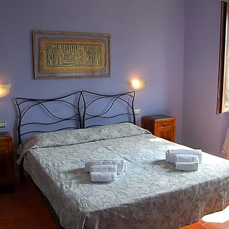Mariani מלון